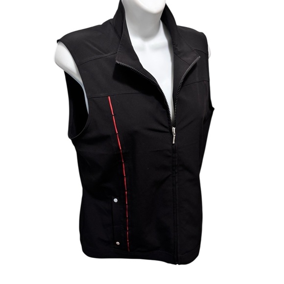 Chico’s Zenergy Sporty Black Tech Vest Sz 1/M Full Zip Pockets Golf Country Club - Picture 2 of 6